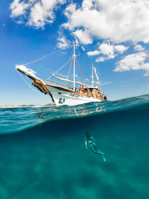 AXION ESTI viewed from the turquoise water